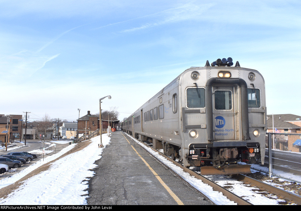 NJT Train # 1716 about to leave Lyndhurst Station with an MTA Set 